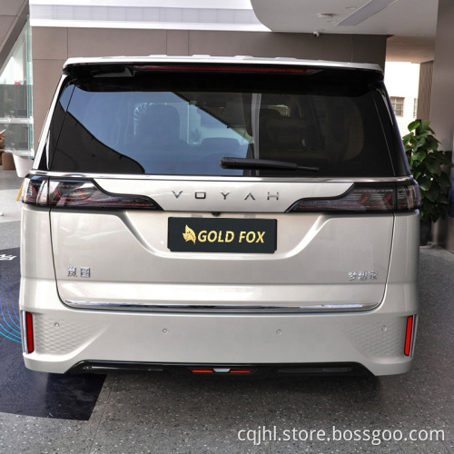 Df Voyah Dreamer/free Ev Suv Brand New Electric Sports Car In Stock Voyah Dreamer Dongfeng Mpv Electric Car